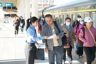 欧冠前夕的超棒氛围？托马斯回归阿森纳训练遭队友们“暴打”